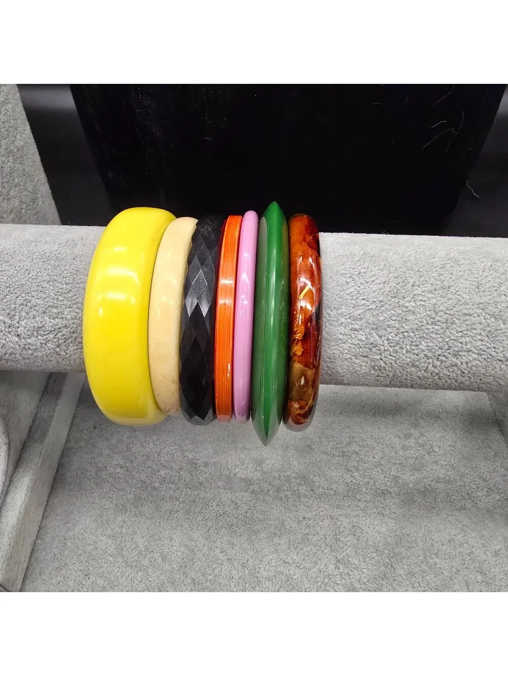 Vintage Plastic Bangle Bracelet Lot 7 Mid Century Style Lucite Acrylic Stack